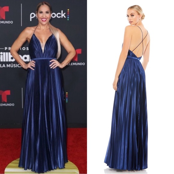 Mac Duggal 49039 Plunge Neck Pleated Evening Gown Size 6 NWT Midnight Navy  Blue